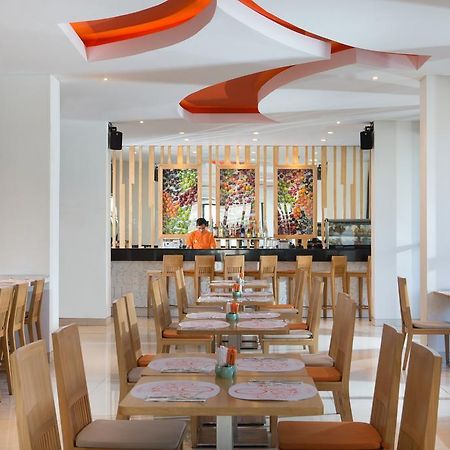 Harris Hotel Raya Kuta  Luaran gambar