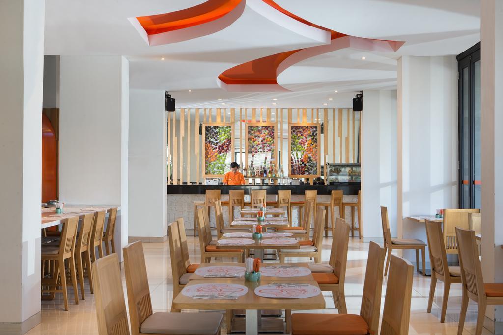 Harris Hotel Raya Kuta  Luaran gambar