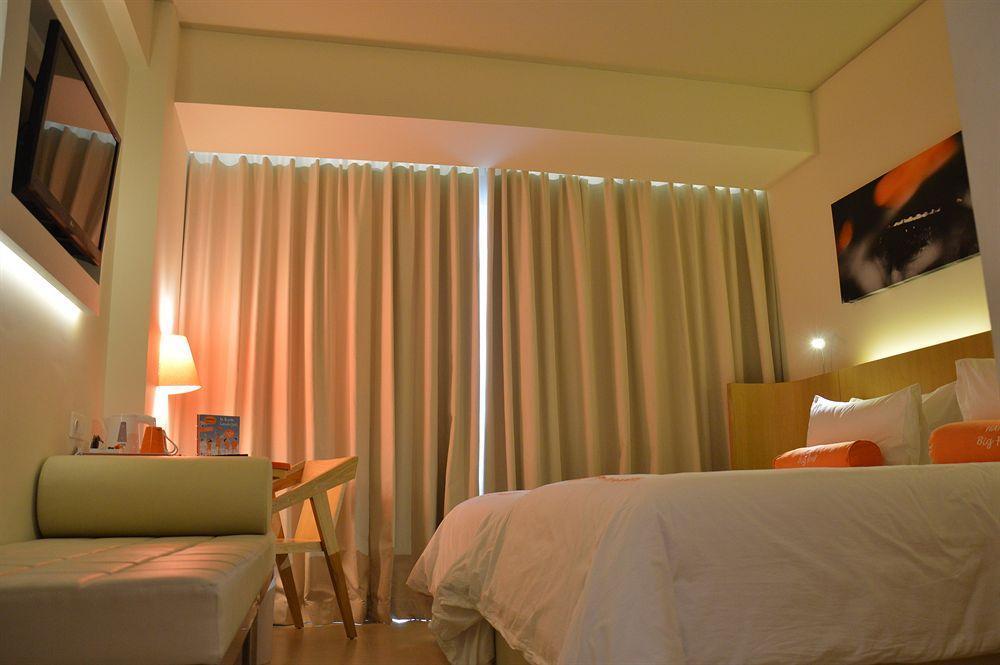 Harris Hotel Raya Kuta  Luaran gambar
