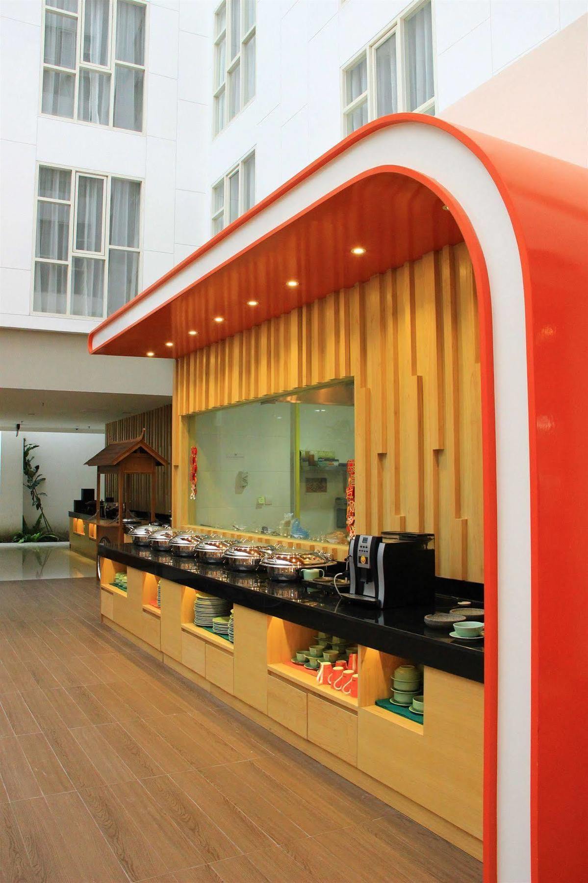 Harris Hotel Raya Kuta  Luaran gambar